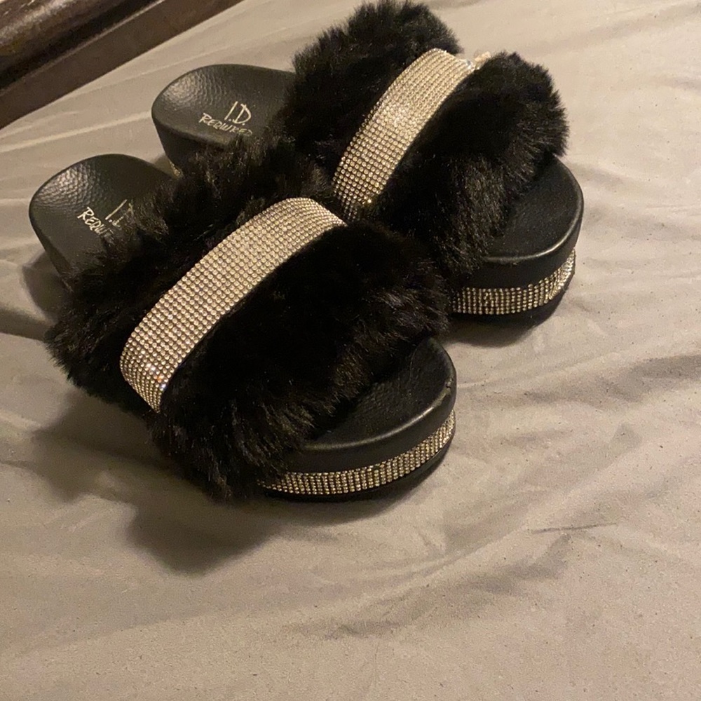 Platform sandals